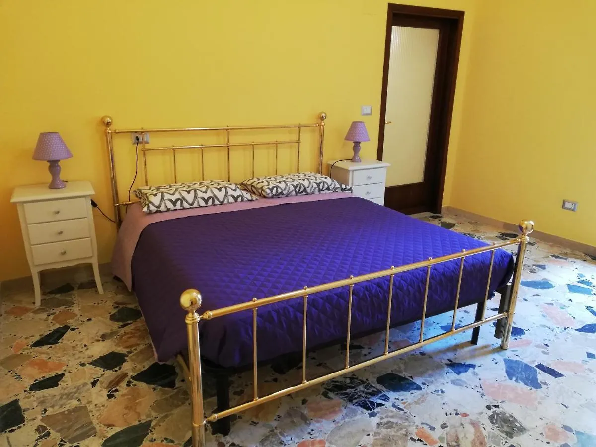 Appartamento La Fragola Viola Perugia 0*,  Italia